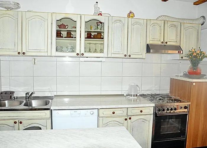 With Parking Space Supetar, Brac - 2845 Apartman *